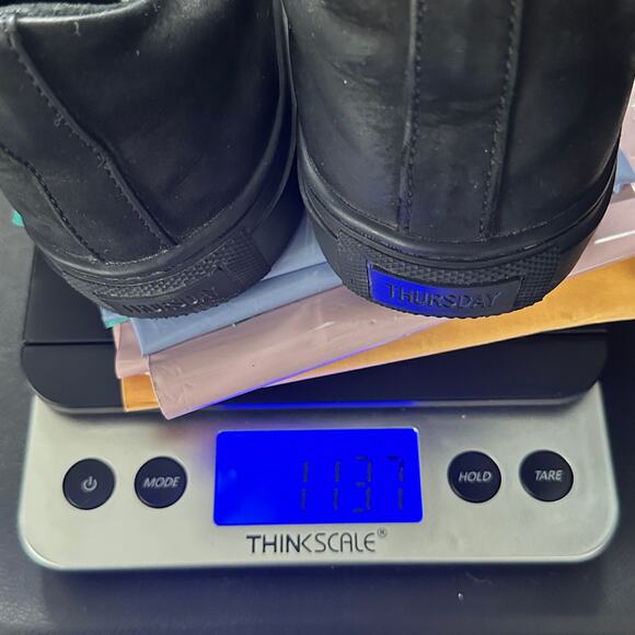 Thursday Sneakers Premier Womens Black Suede Leather Comfort Sole Size 8.5 $130 - Picture 13 of 13